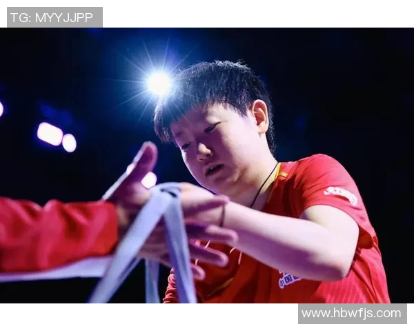 广州篮球队配合问题引发热议球迷与专家各执己见探讨战术调整